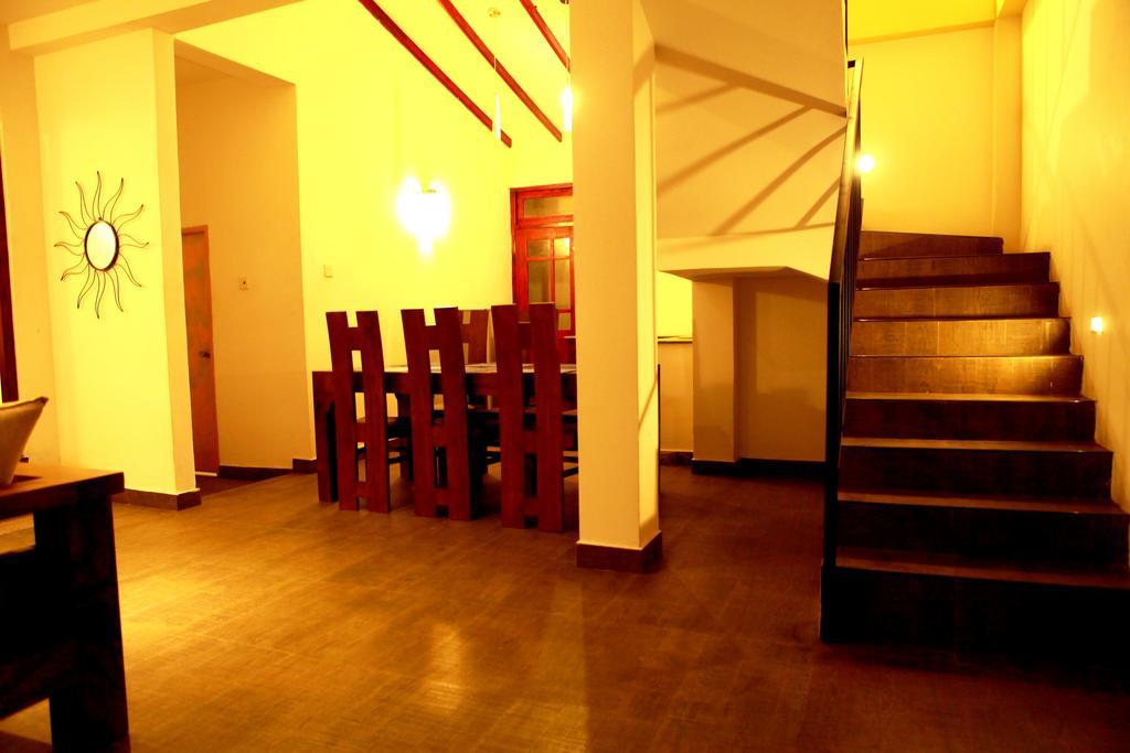 Oak Residencies Βίλα Kiribathgoda Δωμάτιο φωτογραφία
