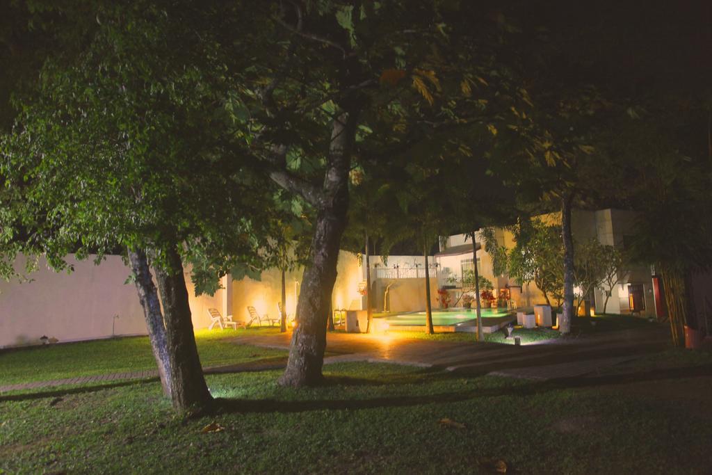 Oak Residencies Βίλα Kiribathgoda Εξωτερικό φωτογραφία